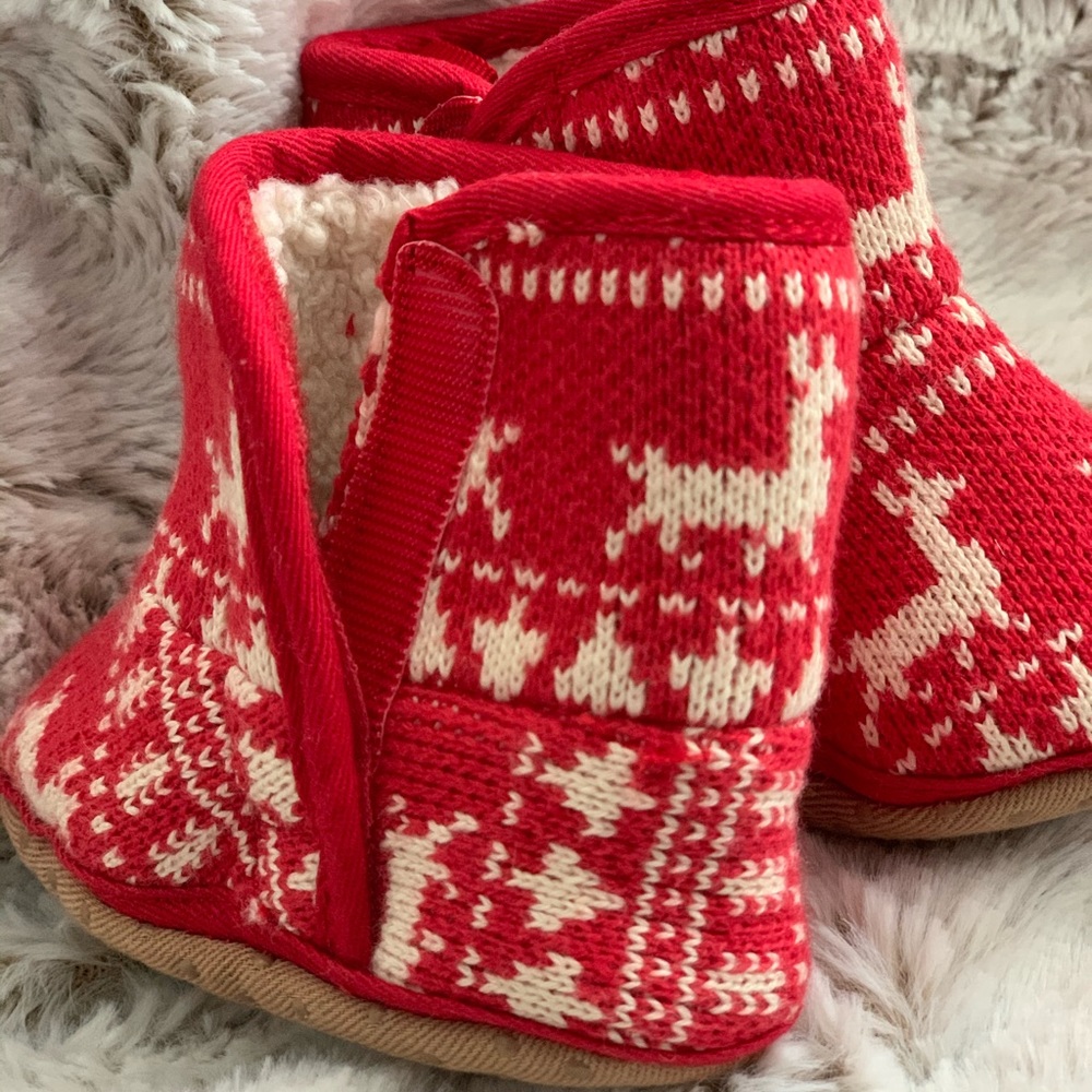 Old Navy Reindeer NB Booties